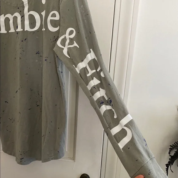 Y2K Abercrombie & Fitch Grayish Green Long Sleeve Tee Casual Comfort - Picture 4 of 5
